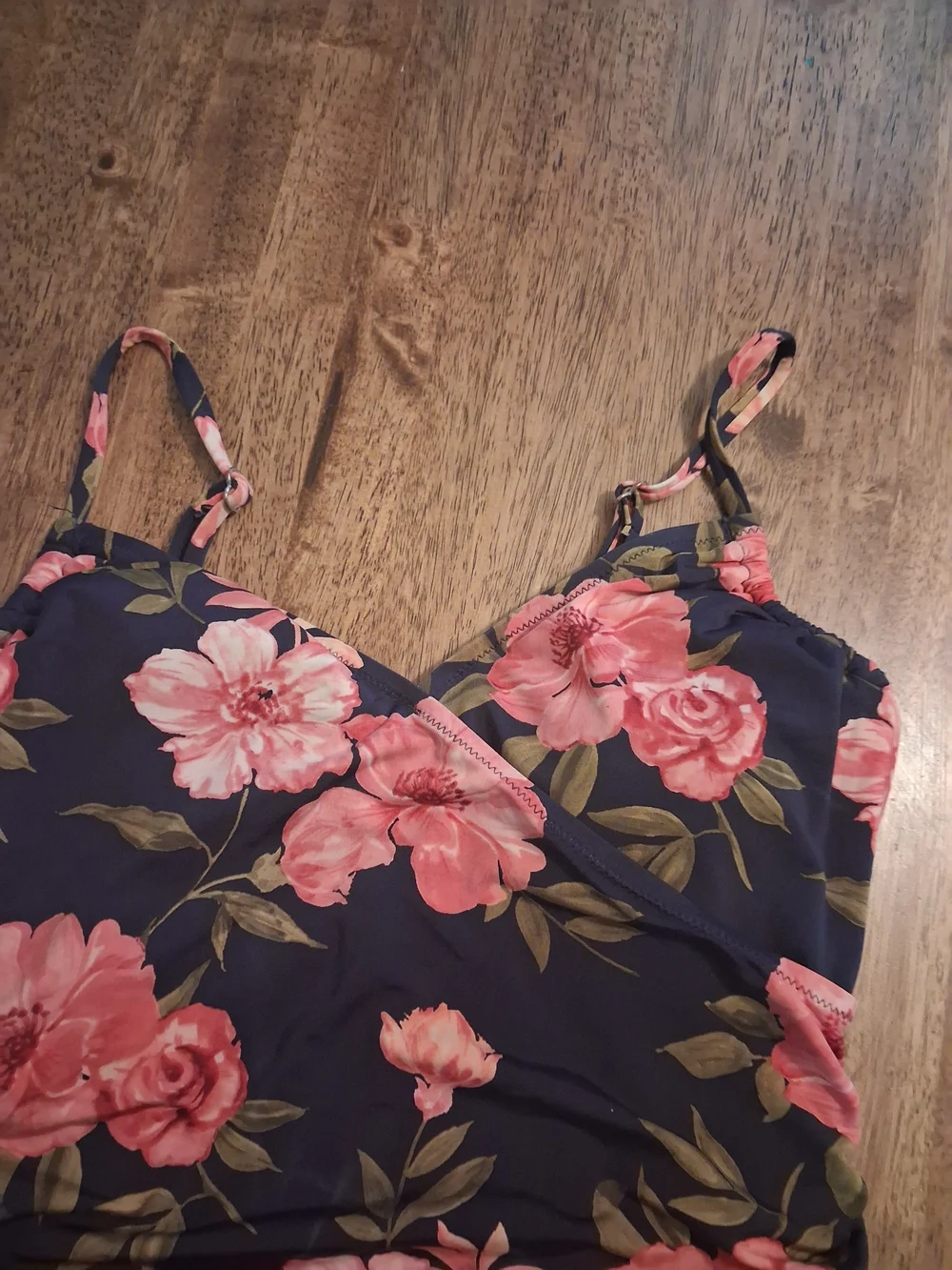 Garnet Hill Floral Navy & Pink Tankini Top 8